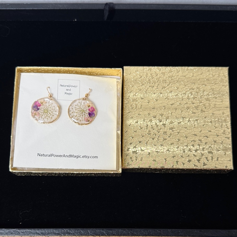 NWT in Box Handcrafted Botanical Earrings Gold Purple Natural Power and Magic‎